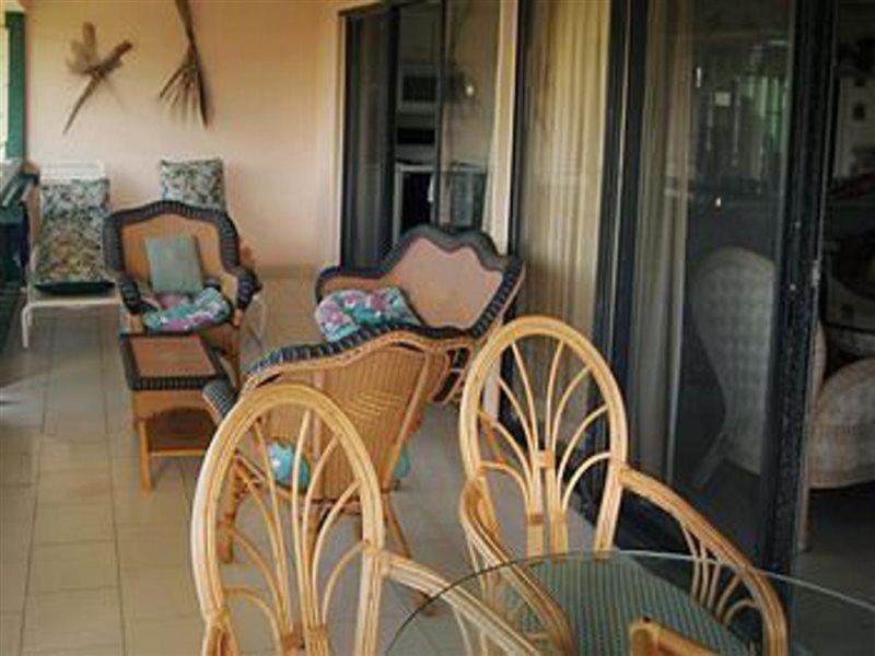Colony Cove Beach Resort Christiansted Exterior photo