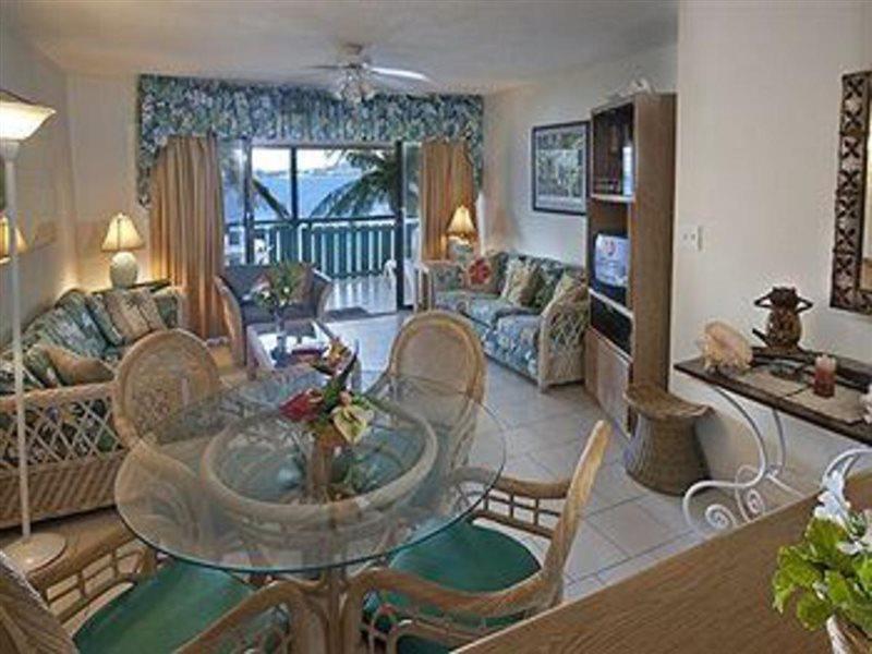 Colony Cove Beach Resort Christiansted Interior photo
